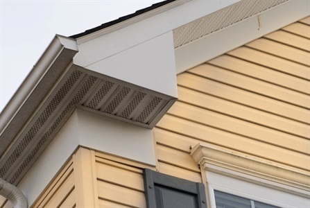 Comparing fiber cement siding for South Carolina homes